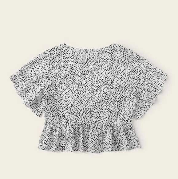 NWOT snow leopard front tie peplum flutter blouse - Picture 2 of 8